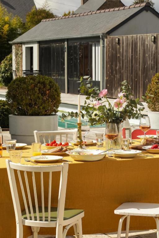 Hotel Le Nessay